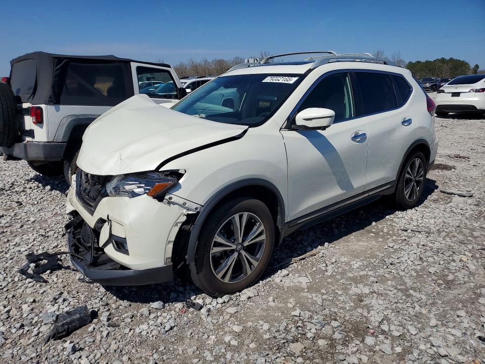 2017 NISSAN ROGUE — VIN 5N1AT2MT8HC756046