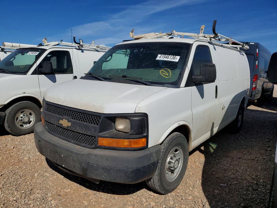 2015 CHEVROLET EXPRESS G2500 — VIN 1GCWGFCF3F1163253