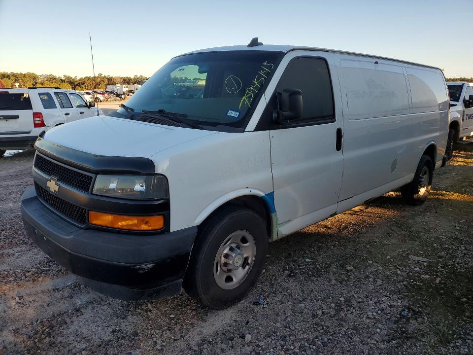 2018 CHEVROLET EXPRESS G3500 — VIN 1GCZGHFG4J1196087