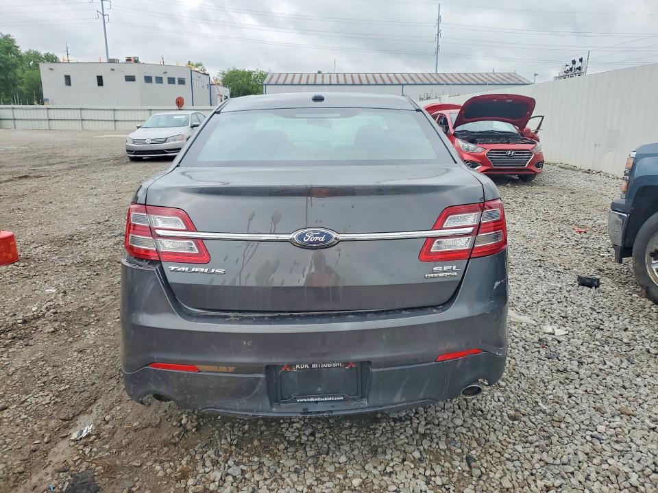 1FAHP2E82HG134977