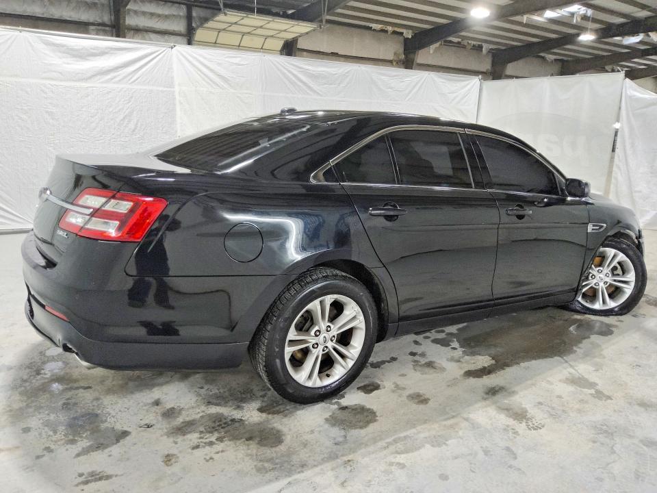 1FAHP2E80JG120162