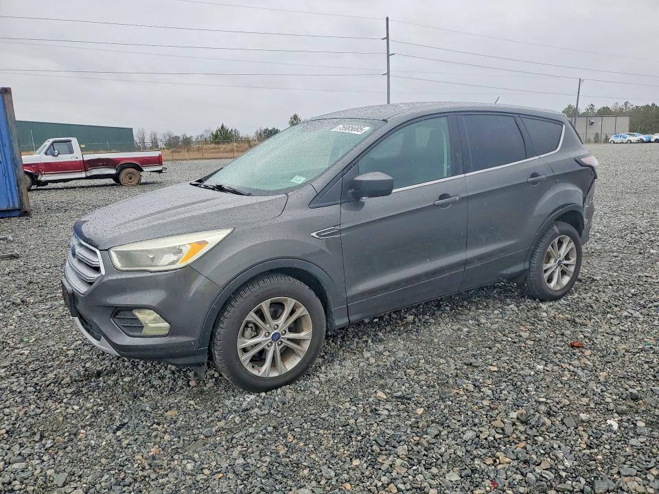 2017 FORD ESCAPE — VIN 1FMCU0GD4HUB56469