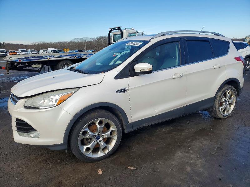 2015 FORD ESCAPE — VIN 1FMCU9J95FUB15080