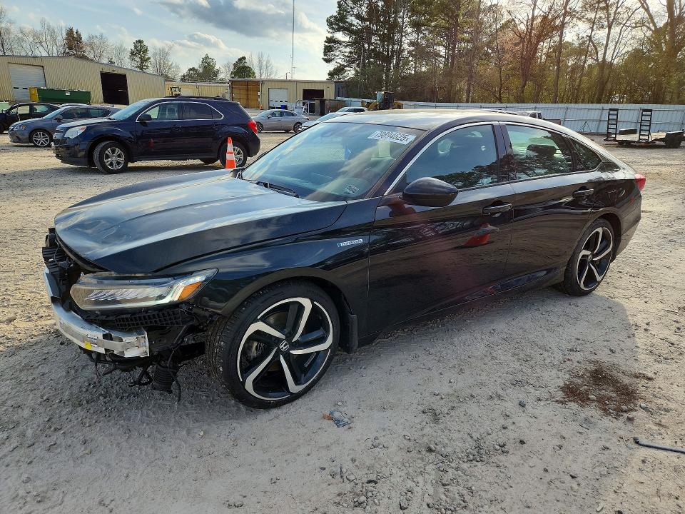 1HGCV3F25NA045785