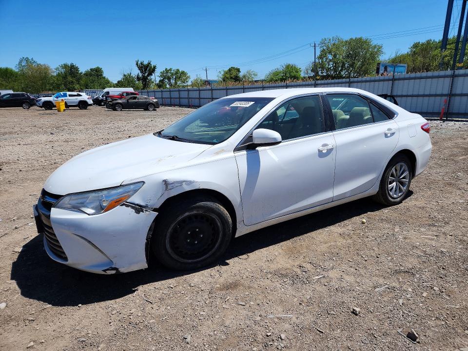2015 TOYOTA CAMRY — VIN 4T4BF1FK0FR469372