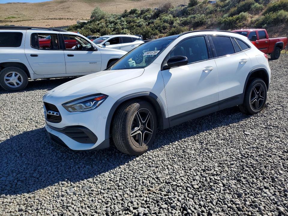 W1N4N4HB3NJ342553