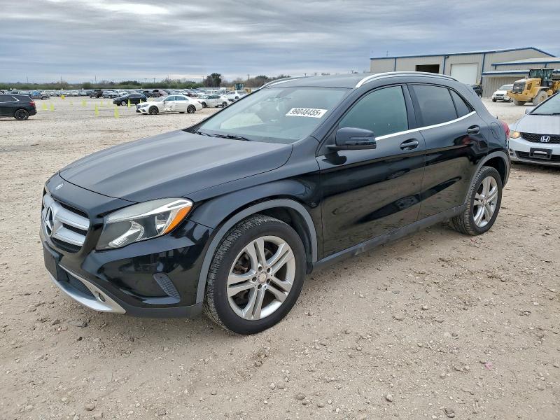 2015 MERCEDES-BENZ GLA 250 4M — VIN WDCTG4GB8FJ054988