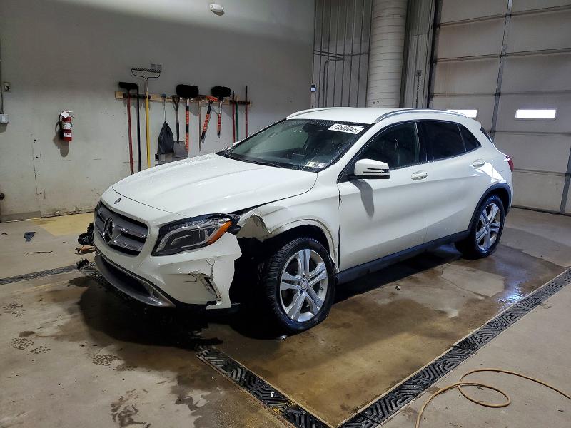 2015 MERCEDES-BENZ GLA 250 4M — VIN WDCTG4GB1FJ096421