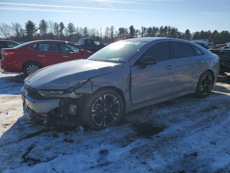 2021 KIA K5 — VIN 5XXG64J20MG073006