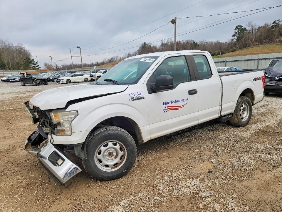 2015 FORD F150 — VIN 1FTFX1EF3FKD49126