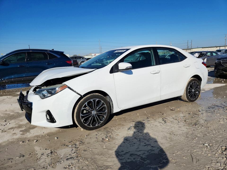 2015 TOYOTA COROLLA — VIN 5YFBURHE9FP360965