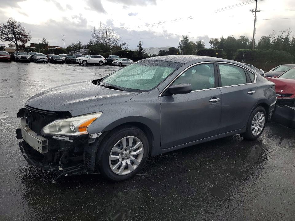 2015 NISSAN ALTIMA — VIN 1N4AL3AP8FN889558