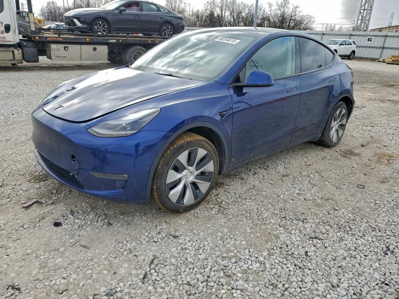 2023 TESLA MODEL Y — VIN 7SAYGDEE2PF837941