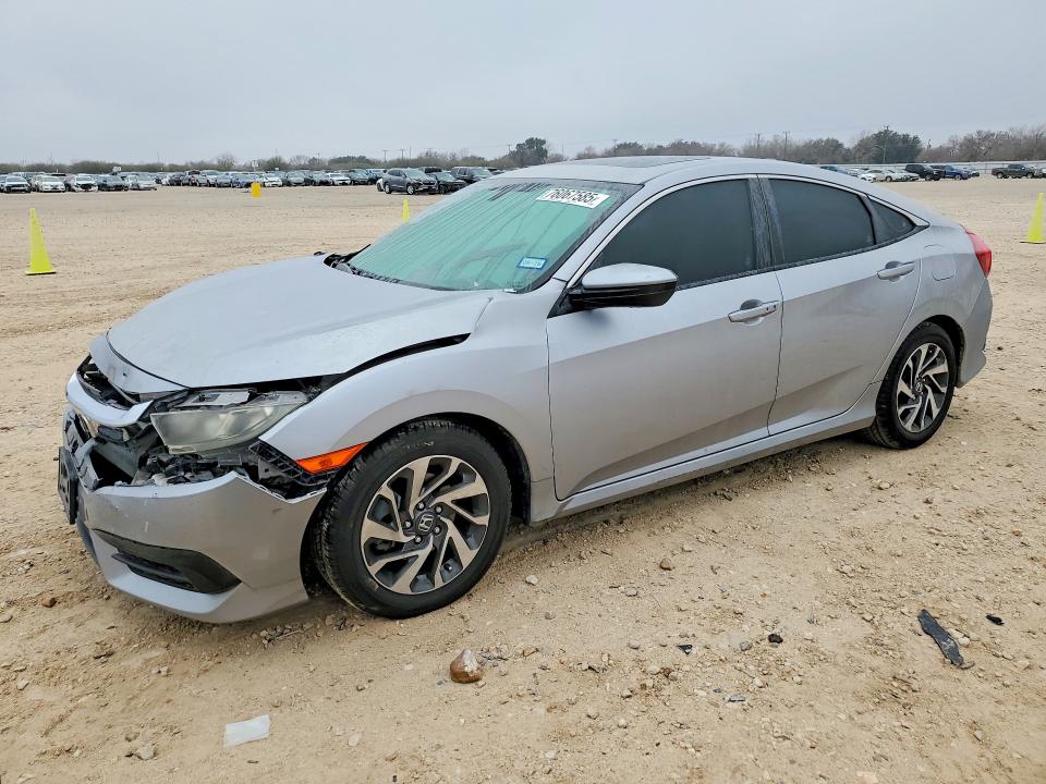 2017 HONDA CIVIC — VIN 2HGFC2F72HH538564