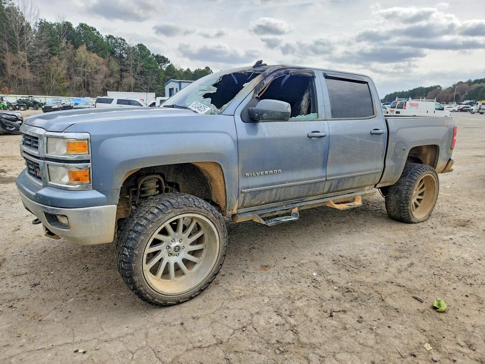 2015 CHEVROLET SILVERADO — VIN 3GCUKREC6FG292910