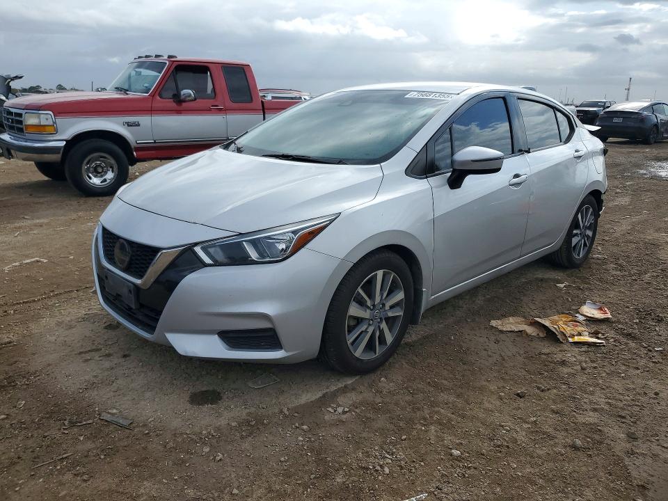 2020 NISSAN VERSA — VIN 3N1CN8EV1LL850215