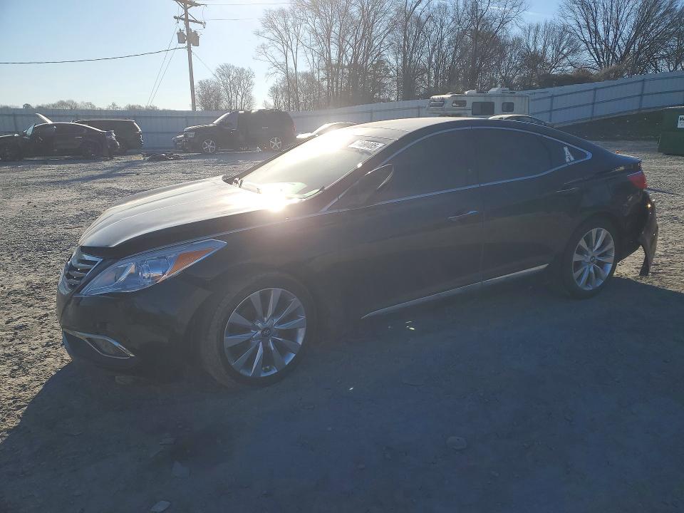 2017 HYUNDAI AZERA — VIN KMHFH4JG8HA578242