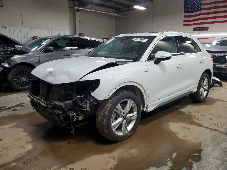 2023 AUDI Q3 — VIN WA1DECF37P1107597