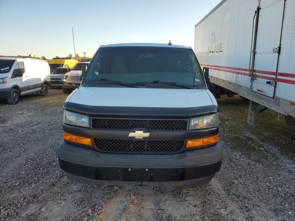 1GCZGHFG4J1196087