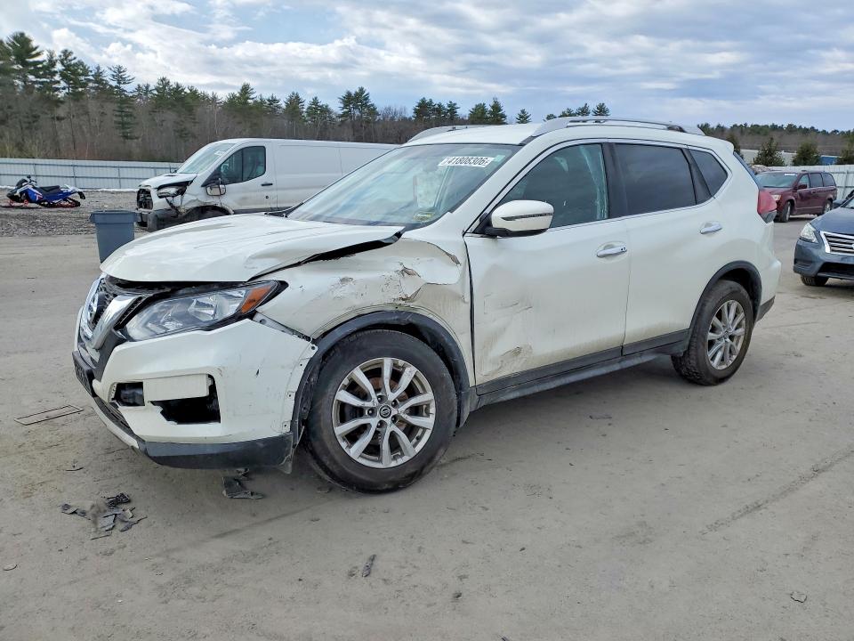 2018 NISSAN ROGUE — VIN KNMAT2MVXJP610915