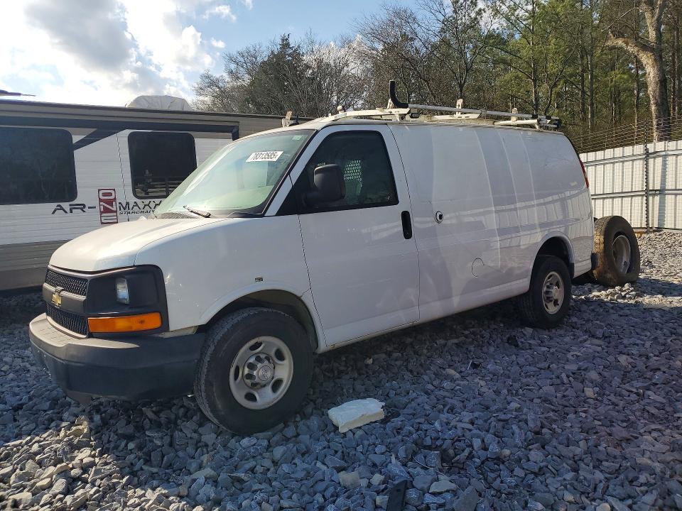 2015 CHEVROLET EXPRESS G2 — VIN 1GCWGFCF8F1272260