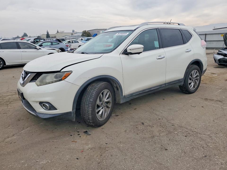 2015 NISSAN ROGUE — VIN 5N1AT2MV0FC760980