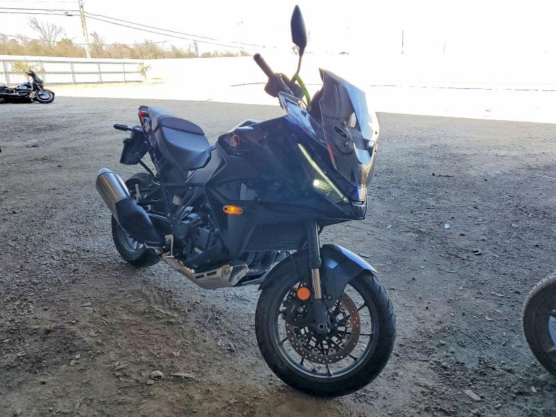 2025 HONDA NT1100 — VIN JH2SC9047SK000230