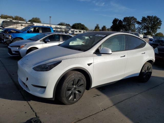2024 TESLA MODEL Y — VIN 7SAYGDED9RF105106