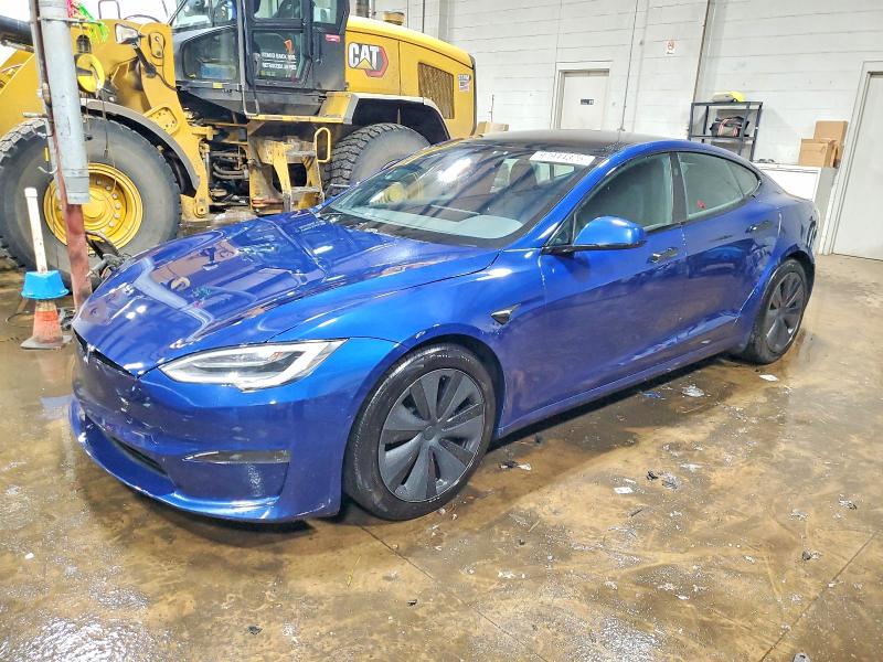 2021 TESLA MODEL S — VIN 5YJSA1E51MF440526