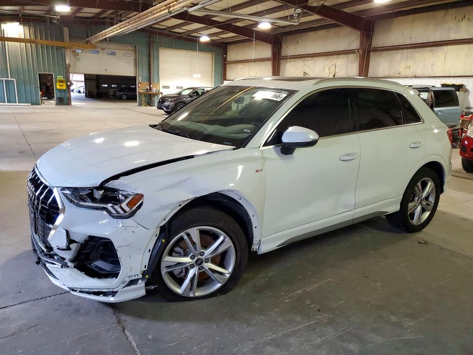 2024 AUDI Q3 — VIN WA1EECF30R1096501
