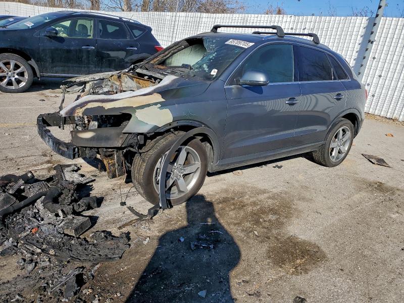 2015 AUDI Q3 — VIN WA1EFCFS6FR012361