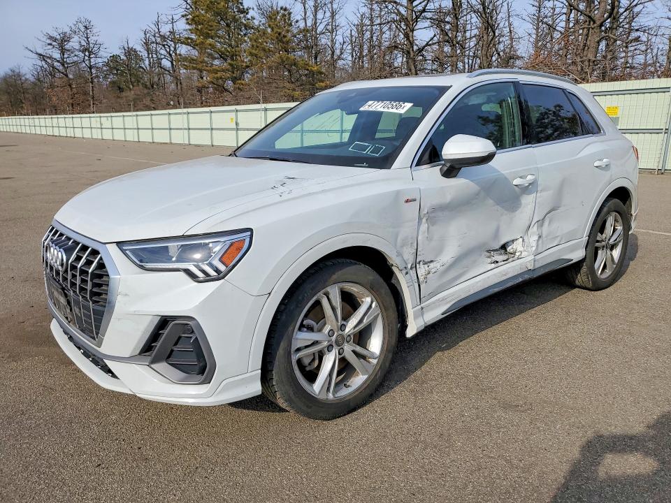 2024 AUDI Q3 — VIN WA1EECF36R1173095