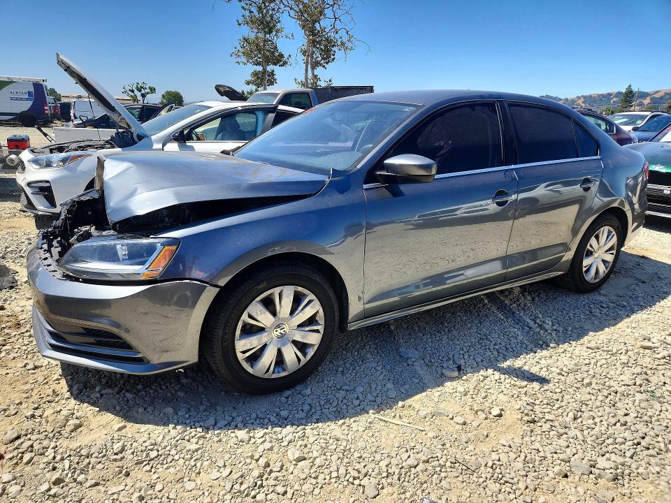 2017 VOLKSWAGEN JETTA — VIN 3VW2B7AJ0HM270645