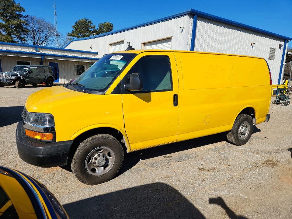 2021 CHEVROLET EXPRESS G2500 — VIN 1GCWGAFP9M1168011