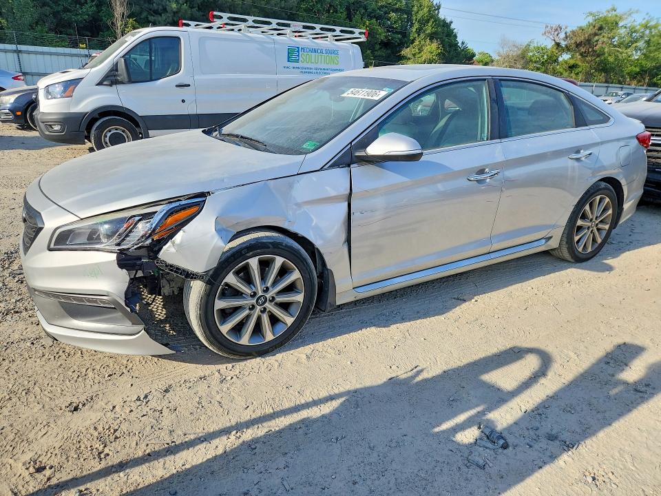 2017 HYUNDAI SONATA — VIN 5NPE34AF5HH484317