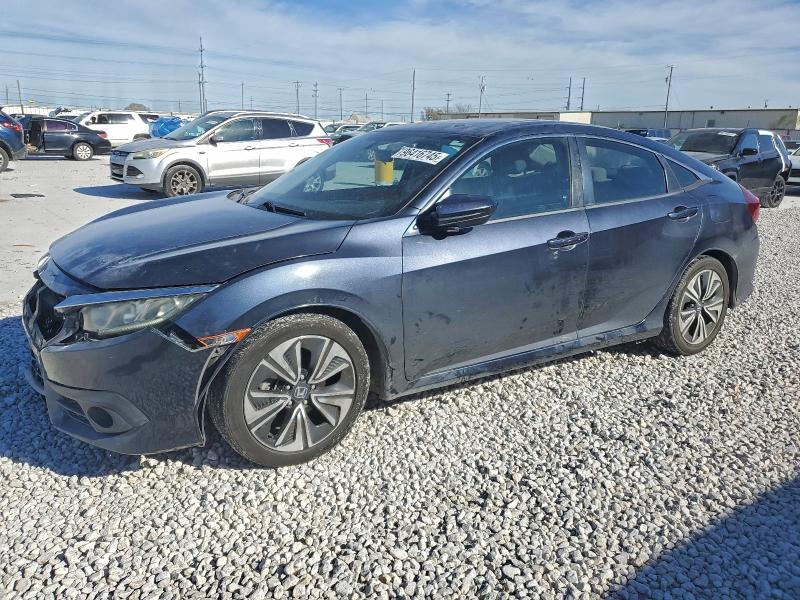 2017 HONDA CIVIC — VIN 2HGFC1F39HH635316