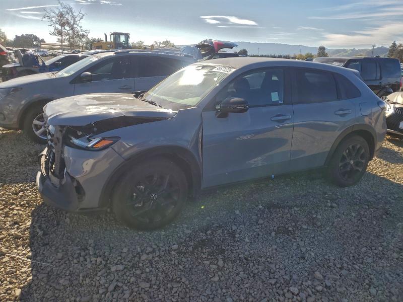 2025 HONDA HR-V — VIN 3CZRZ2H53SM711419