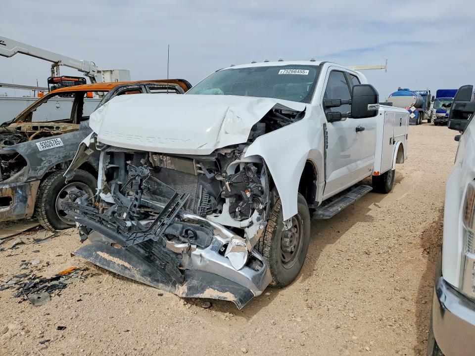 2025 FORD F250 SUPE — VIN 1FT7X2BA7SEC00701