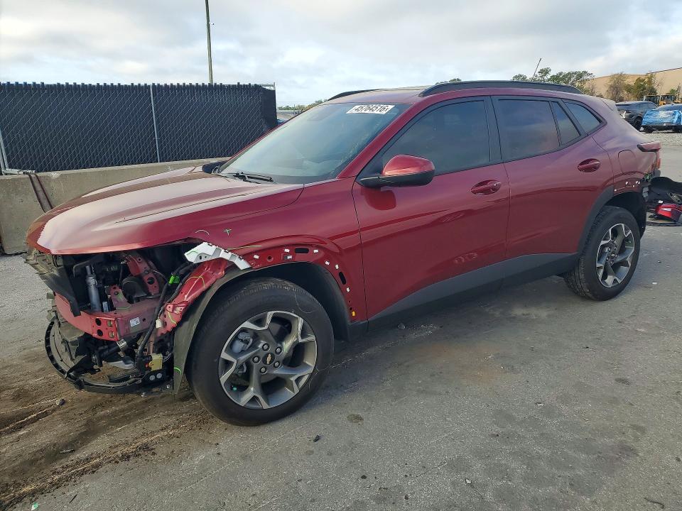 2025 CHEVROLET TRAX — VIN KL77LHEP1SC187306