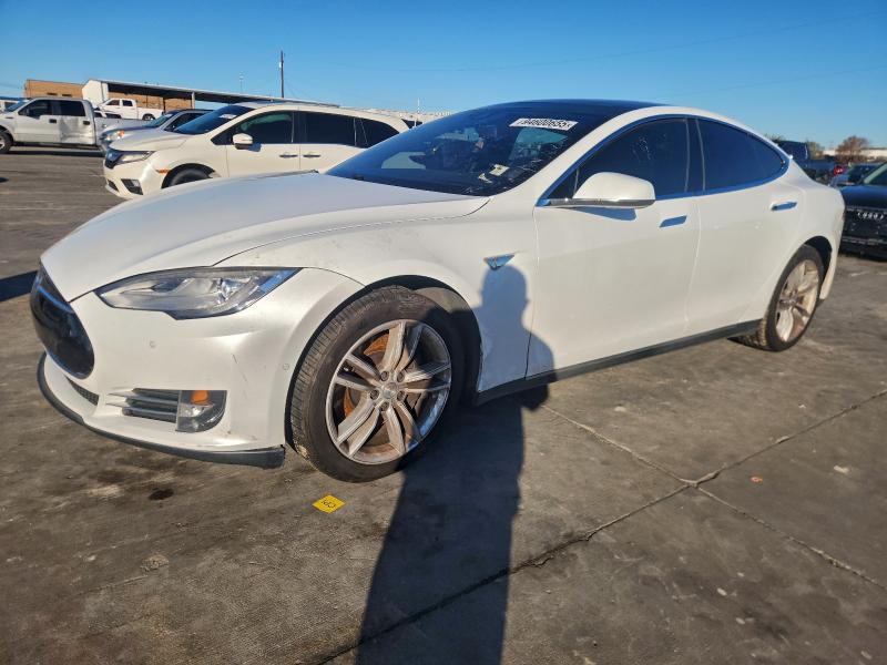 2016 TESLA MODEL S — VIN 5YJSA1E14GF122496