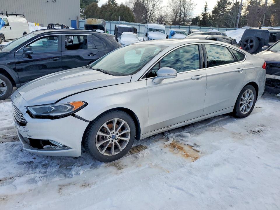 2017 FORD FUSION — VIN 3FA6P0HD2HR118372