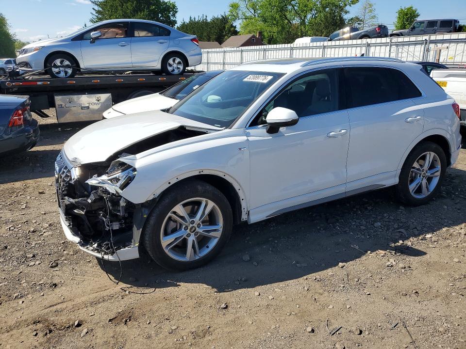 2022 AUDI Q3 — VIN WA1EECF34N1044086