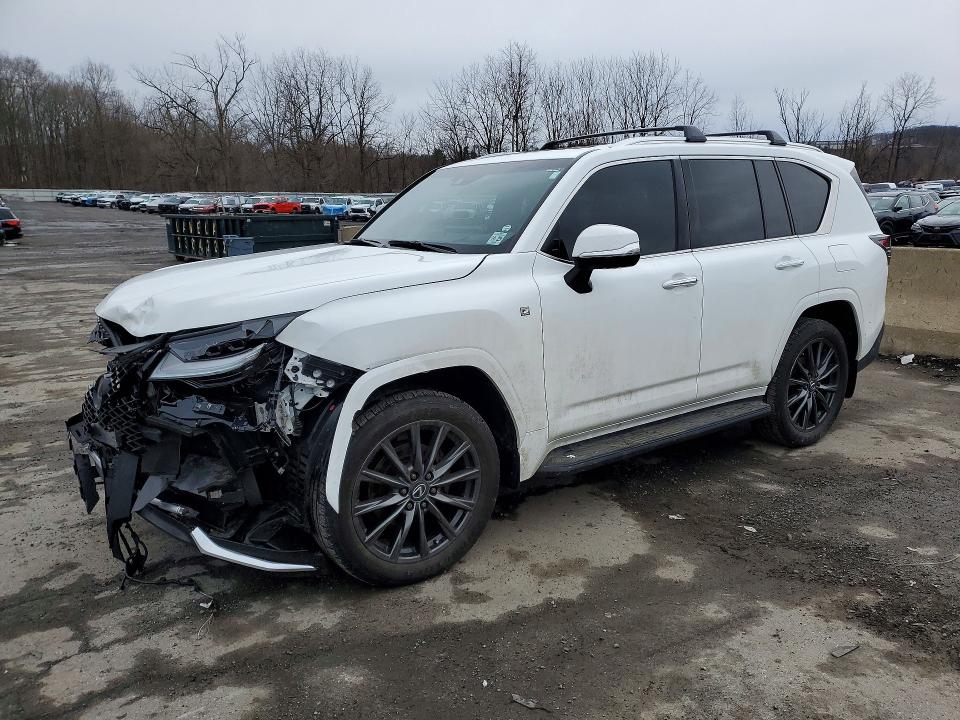 2024 LEXUS LX 600 — VIN JTJMB7CX3R4041349