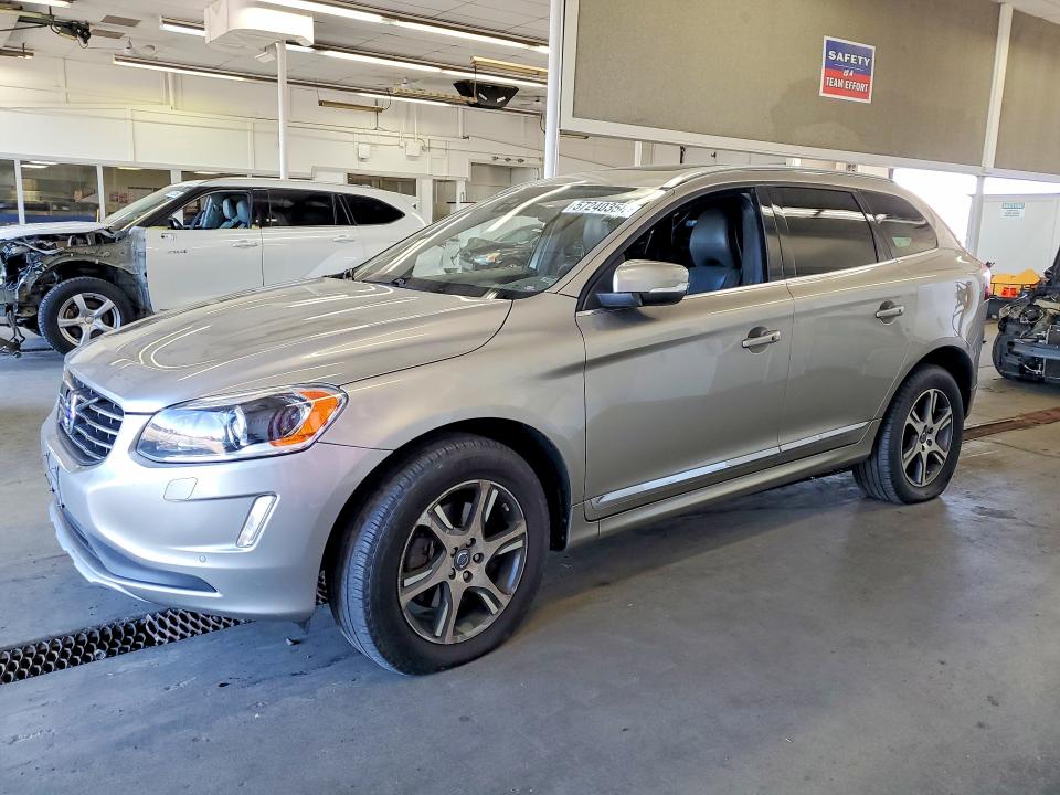 YV4902RM2F2640309