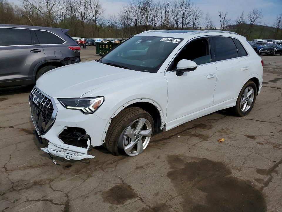 2019 AUDI Q3 — VIN WA1BECF30K1083353