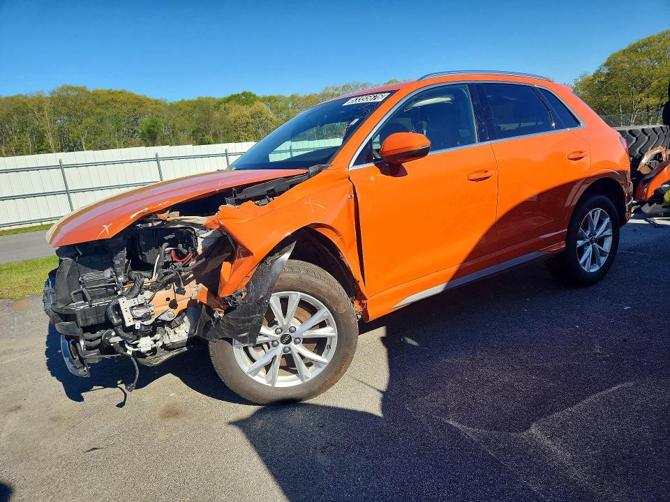 2025 AUDI Q3 — VIN WA1DECF36S1049717