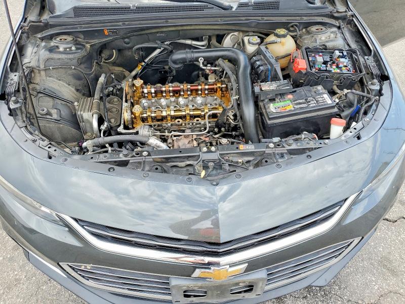 1G1ZE5ST6HF205580