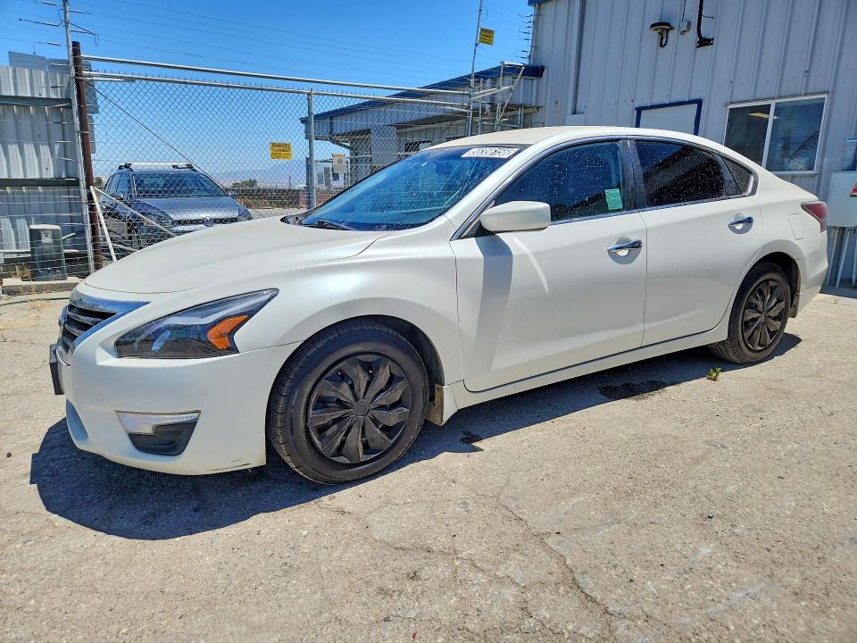2015 NISSAN ALTIMA — VIN 1N4AL3AP7FC197464