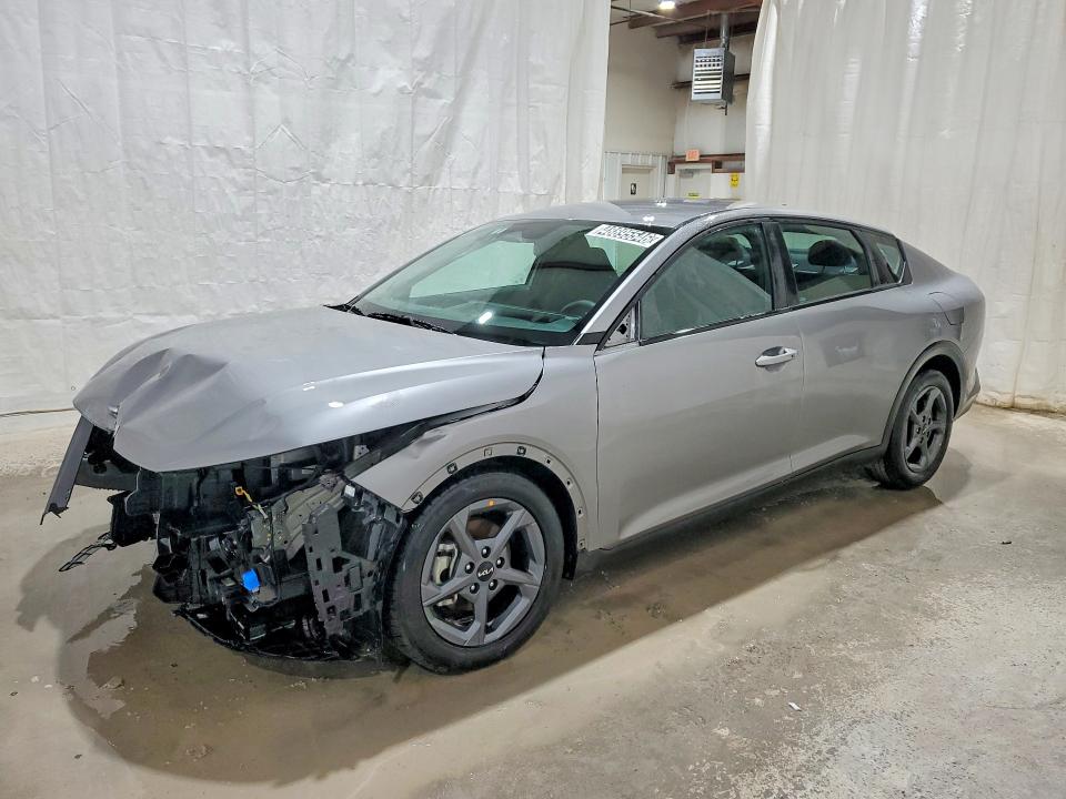 2025 KIA K4 — VIN 3KPFT4DEXSE054429
