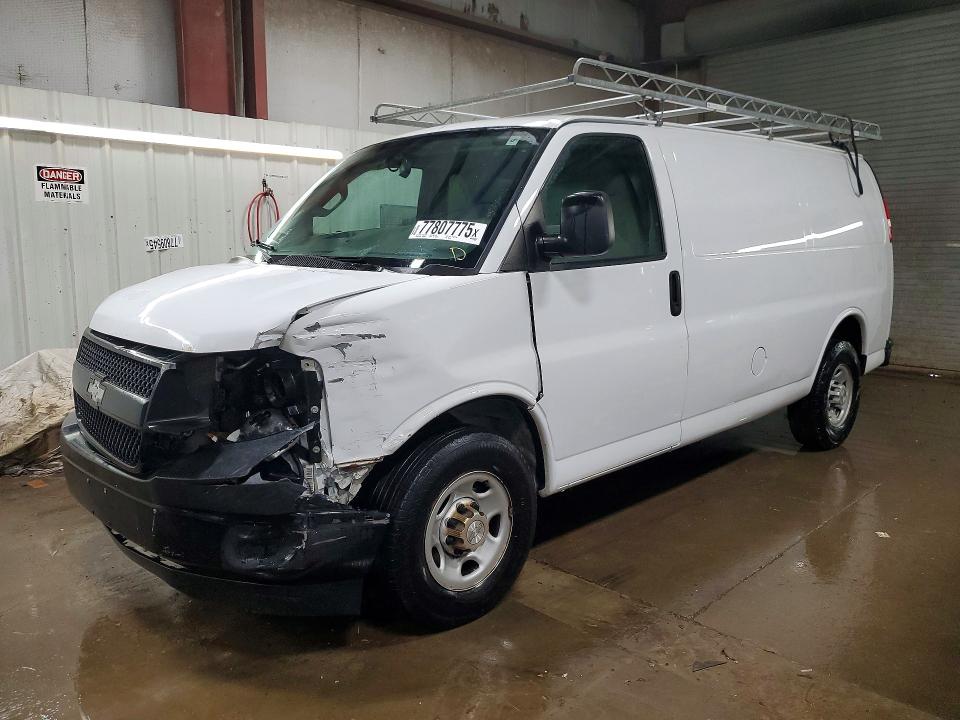 2017 CHEVROLET EXPRESS G2500 — VIN 1GCWGAFF7H1164696